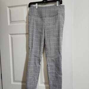 Worthington Pull On Skinny Slacks Gingham Size 4 Like New